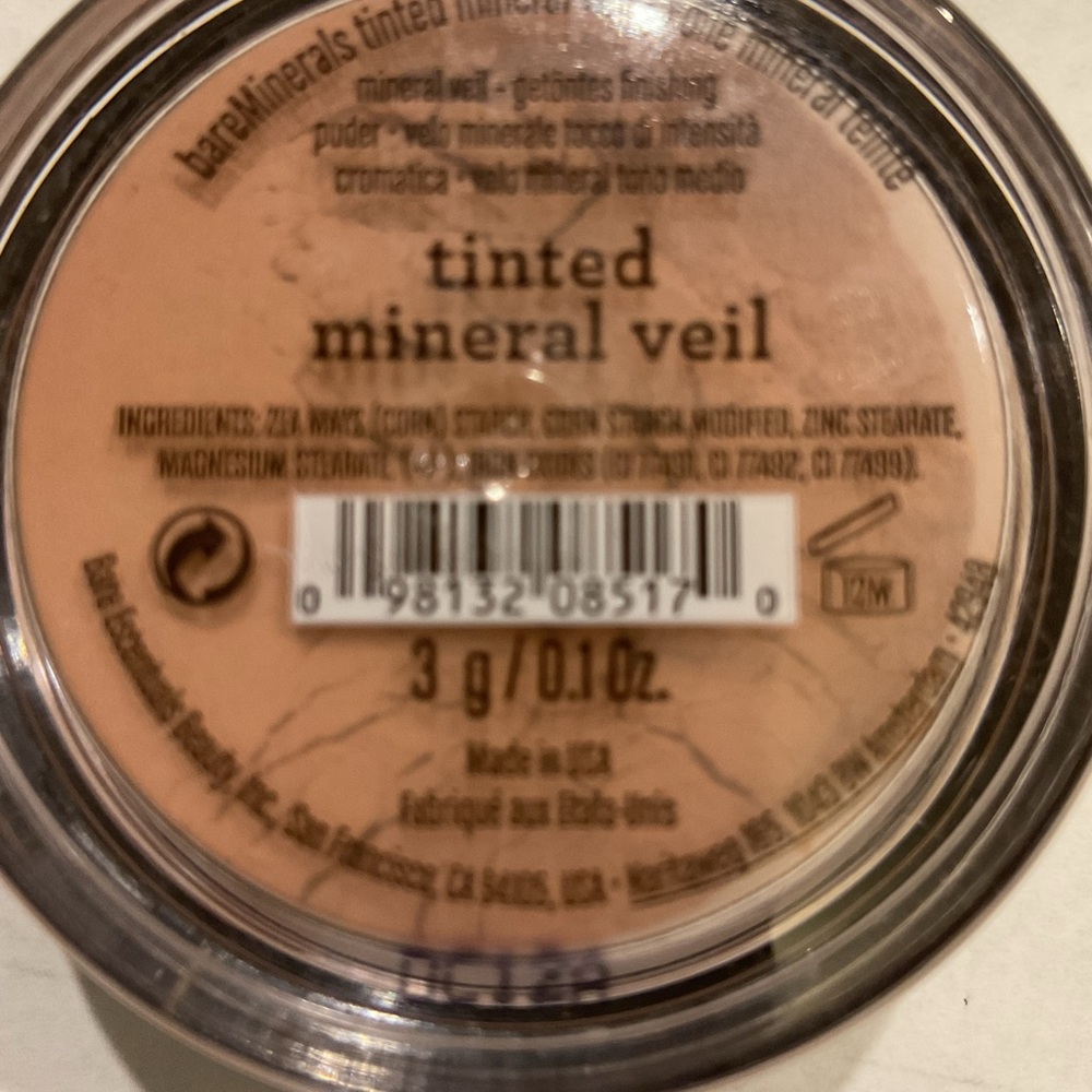 NWT Bare Minerals Tinted Mineral Veil I.D. Mineral Veil Makeup Foundation